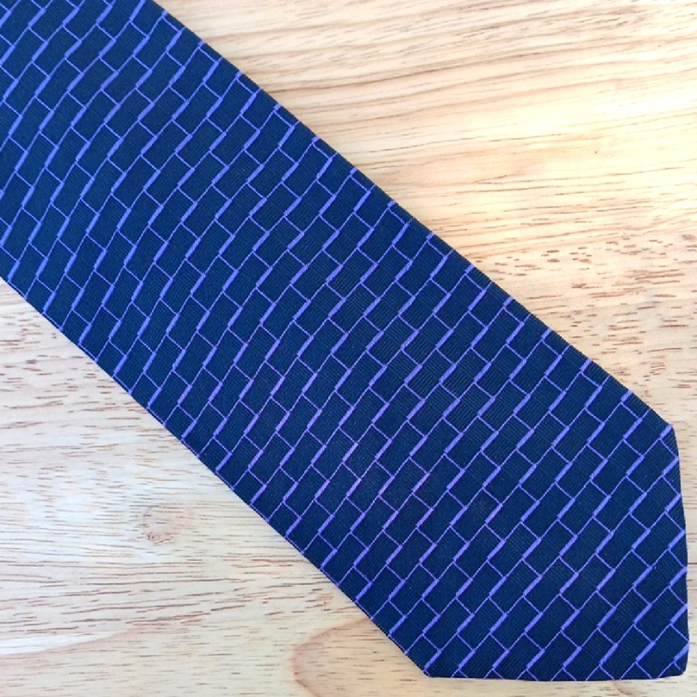 Hunt Club Purple and Gray Tie with Sophisticated Geometric Pattern